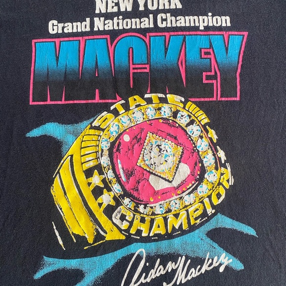 917 2017 Mackey Tee - Picture 2 of 5